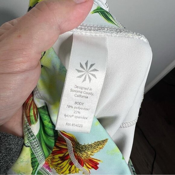 Athleta Womens Size XXS Tropical Sonar Capri Legging Running Floral Bright Pant - Picture 8 of 10